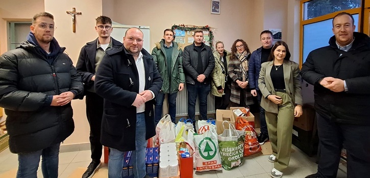 Blagdanska humanitarna akcija Mladeži HDZ-a za Socijalnu samoposlugu Kruh sv. Antuna