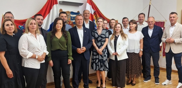 Župan Stričak potpisao ugovore s budućim doktorima znanosti: potpora za 18 doktoranada