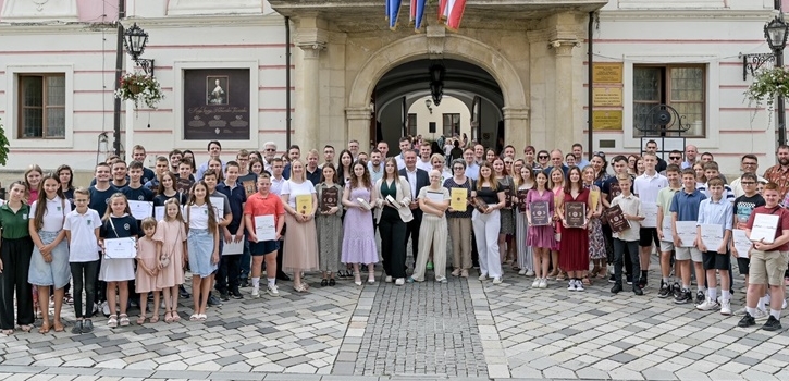 Održan prijem za učenike; državne prvake i njihove mentore te učenike osvajače medalja na međunarodnim natjecanjima: 101 ponos Varaždinske županije!