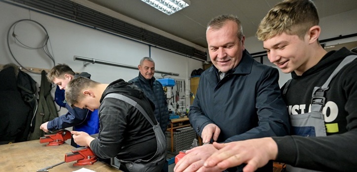 Otvoreni praktikumi budućnosti: Srednja škola Ludbreg dobila 3D printer za metal i simulator za zavarivanje