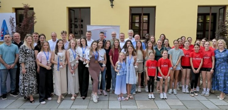 Od svjetskog zlata do državnih naslova: župan Stričak primio 34 sportašice i sportaša s vrhunskim rezultatima
