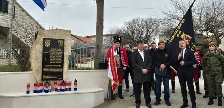 U Suhovarima otkriveno spomen-obilježje: uklesana imena petorice pripadnika „Puma“ 
