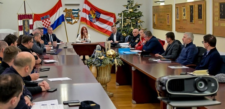 Obilan snijeg i niske temperature, ali stabilna situacija - žurne službe bez povećanog broja intervencija